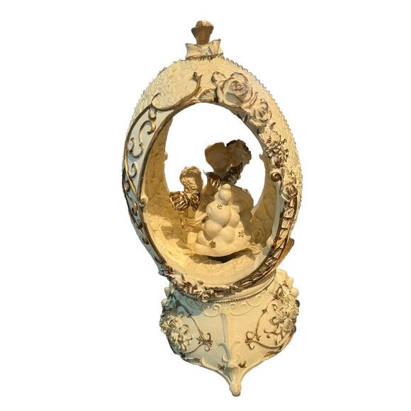 Vintage Musical Porcelain Egg With Angels Plays "Some Enchanted Evening" TB68 - Picture 7 of 8